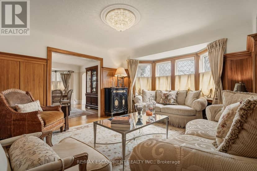 74 Oak Knoll Drive — photo 13 of 40