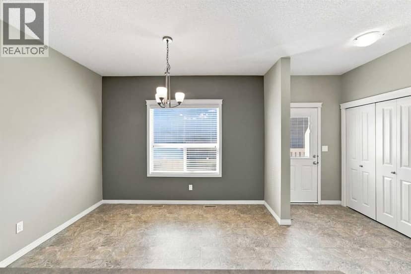 115, 50 Lucky Place, Sylvan Lake, photo 7