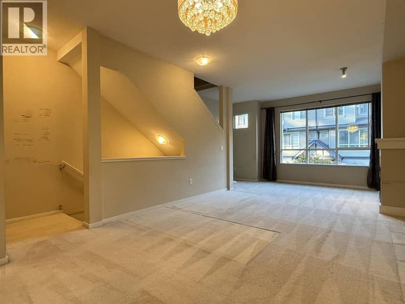 18X 9133 GOVERNMENT STREET, Burnaby, photo 2