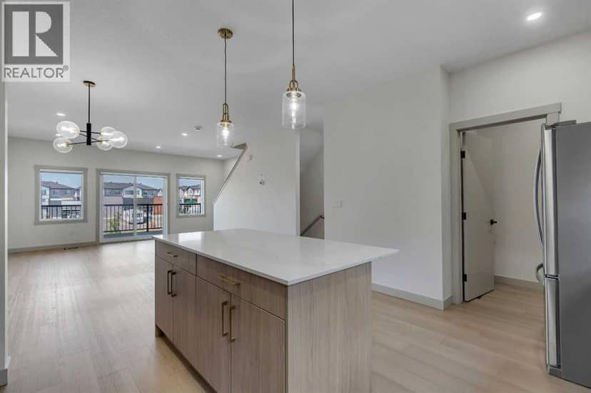414 Corner Meadows Square NE — photo 11 of 33