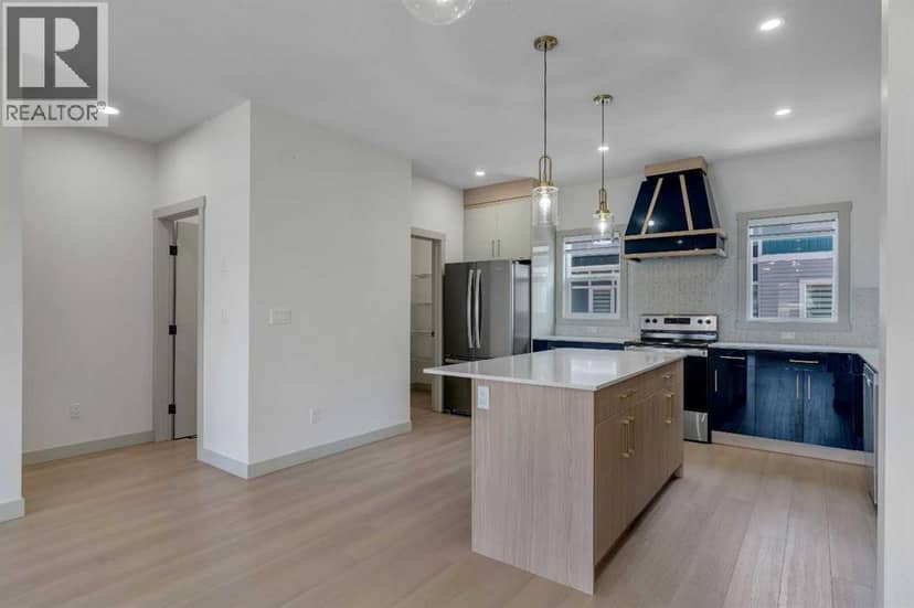 414 Corner Meadows Square NE — photo 9 of 33