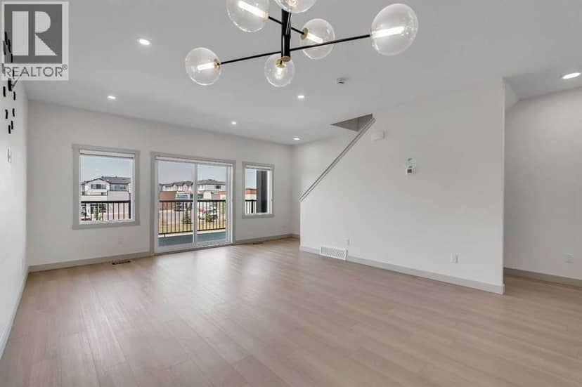 414 Corner Meadows Square NE, Calgary, photo 4