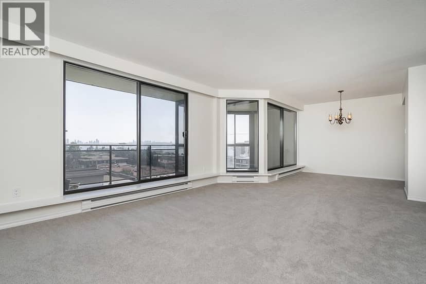801 444 LONSDALE AVENUE, North Vancouver