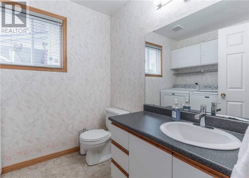 1505 Gauthier Street — photo 18 of 40