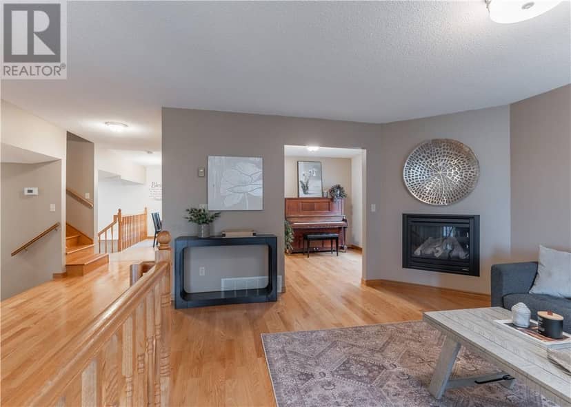 1505 Gauthier Street, Val Therese, photo 4