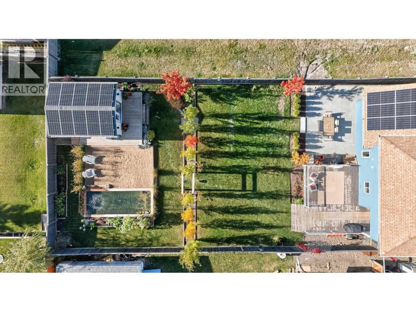 8715 114 AVENUE, Fort St. John, photo 2