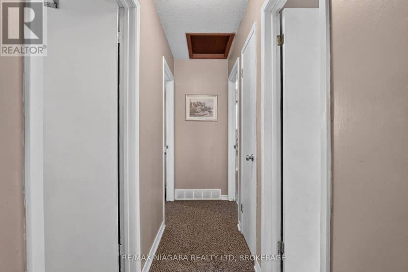 45 Green Maple Drive — photo 13 of 23
