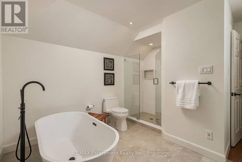 1530 Chasehurst Drive — photo 34 of 40