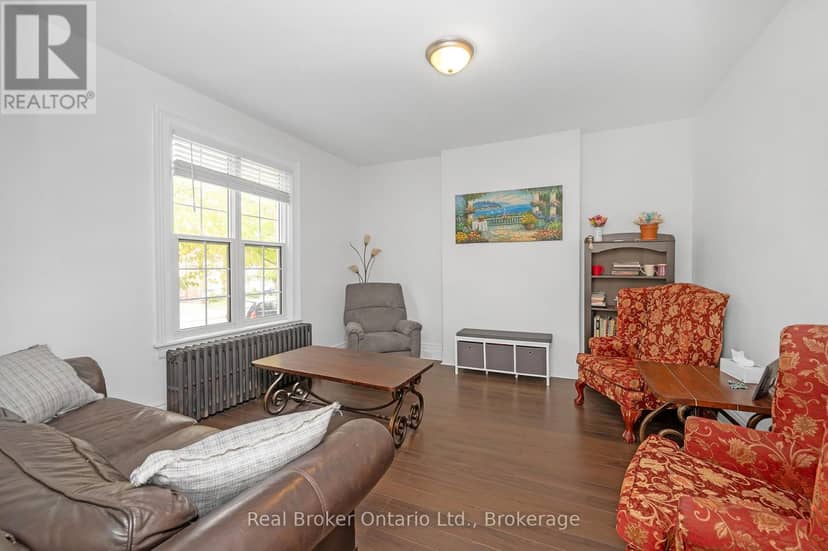 117 Fairleigh Avenue S, Hamilton, photo 5
