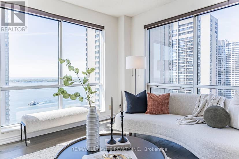 2206 - 10 Queens Quay W — photo 20 of 40