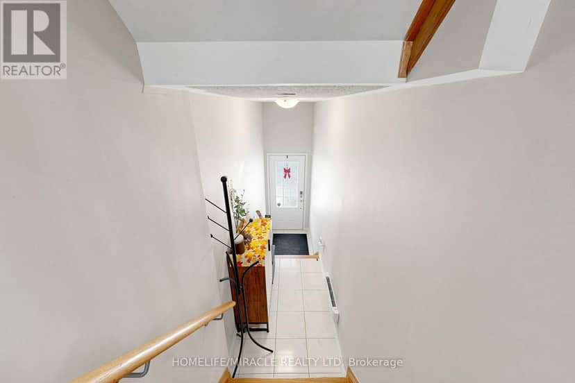 2725 Deputy Minister Path — photo 18 of 40