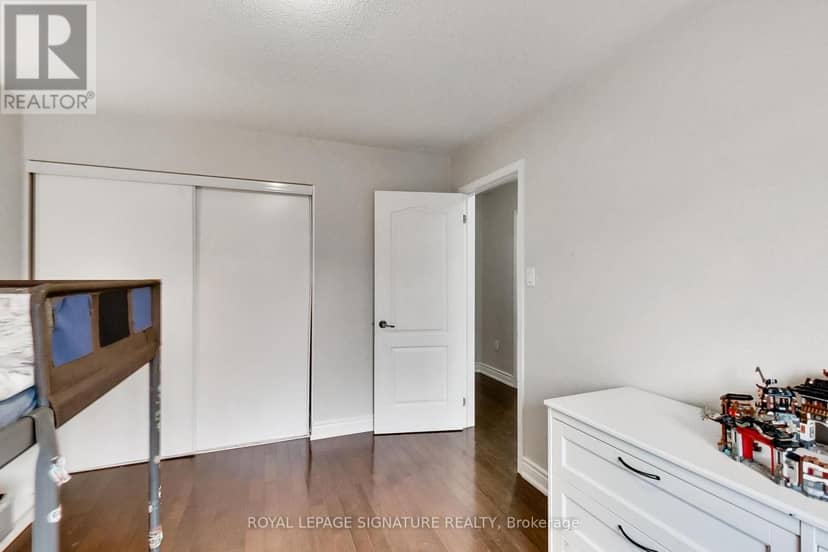 15 Whiterose Lane — photo 27 of 40