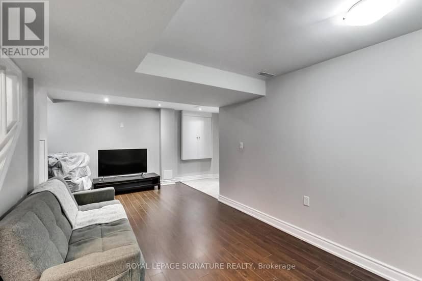 15 Whiterose Lane — photo 33 of 40