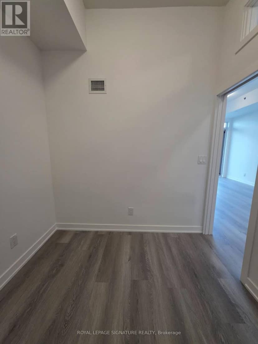 104B - 3200 Dakota Common, Burlington, photo 8