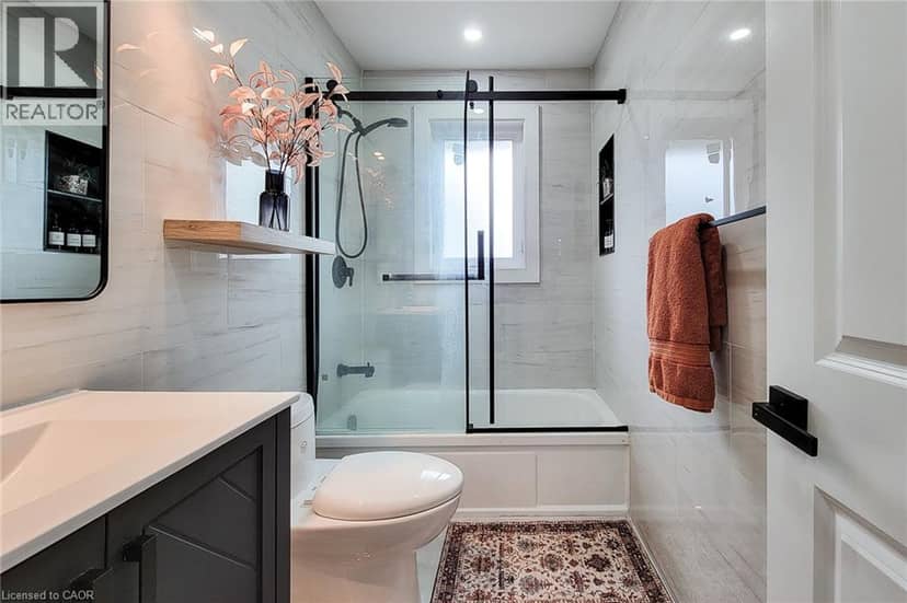 8 ALBEMARLE Street — photo 20 of 40