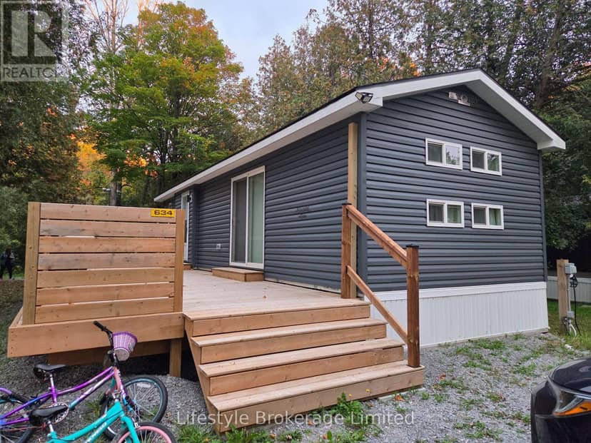 634 Blueberry Lane, Scugog