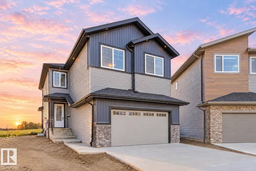 2024 Flycatcher Pt NW, Edmonton