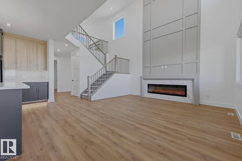 2024 Flycatcher Pt NW, Edmonton, photo 4