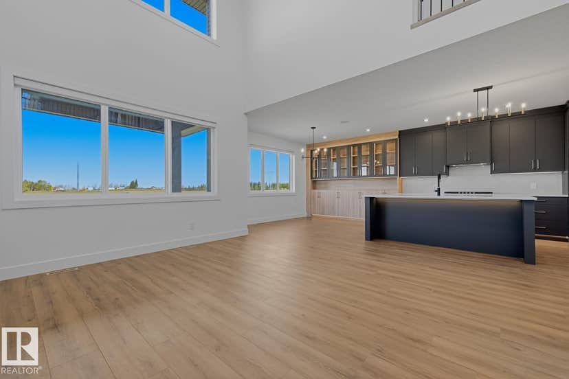 2024 Flycatcher Pt NW, Edmonton, photo 8