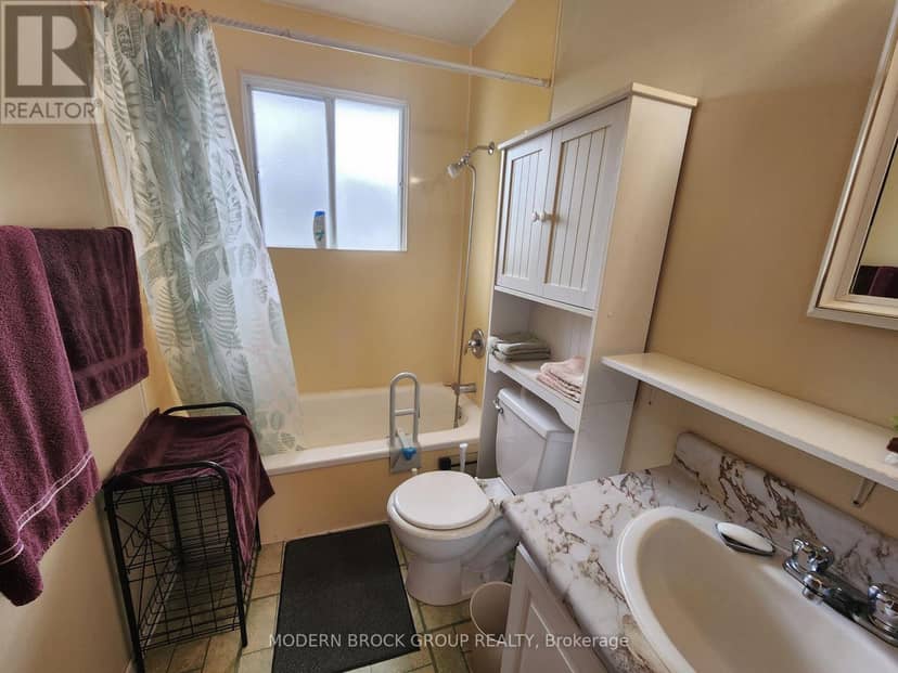 944 Mackenzie Road — photo 19 of 40