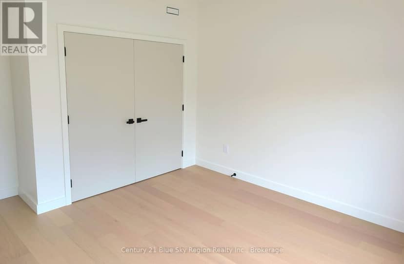 38 Katie Ann Crescent — photo 17 of 35