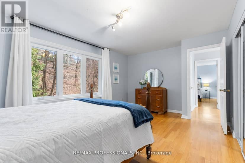 164 Morningside Avenue — photo 32 of 40
