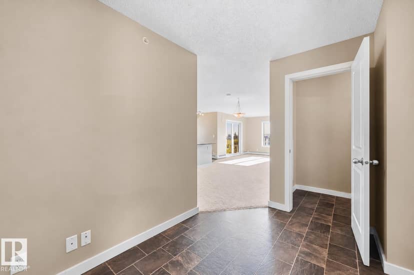 #425 5816 Mullen Pl NW, Edmonton, photo 6