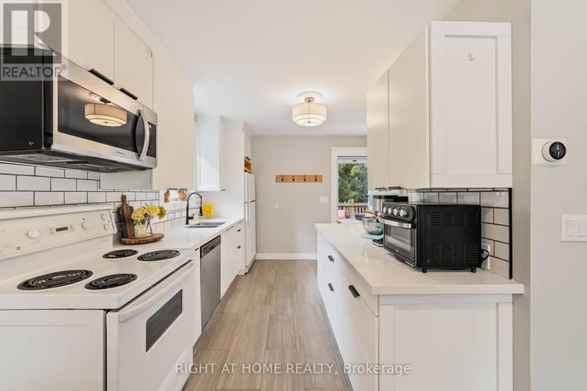 206 East 19th Street — photo 9 of 29