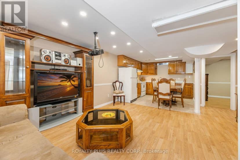 116 Frank Johnston Road — photo 36 of 40