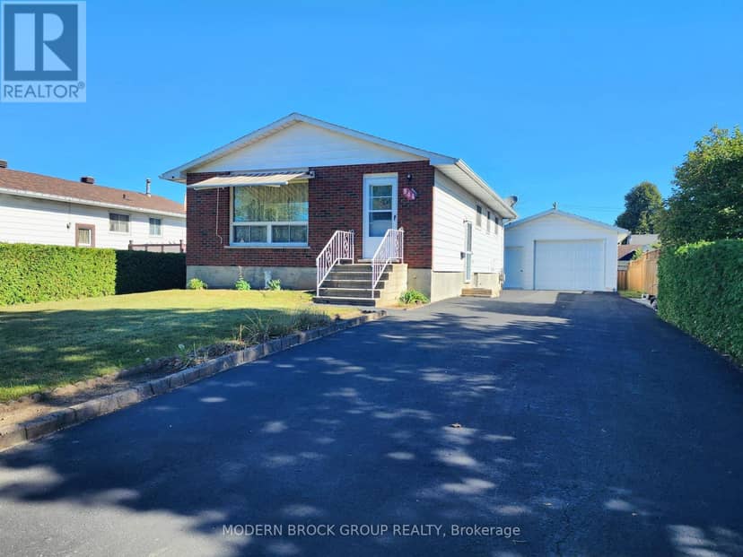 944 Mackenzie Road, Prescott