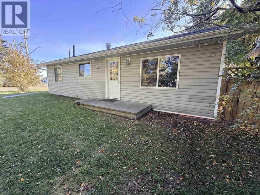 9203 104 AVENUE, Fort St. John