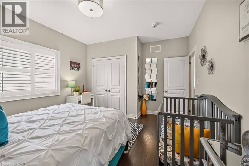 8165 TWENTY Road E — photo 23 of 40