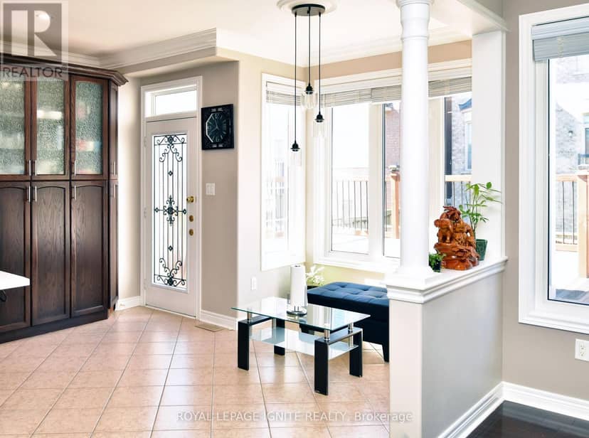 42 Grayleaf Drive — photo 17 of 40