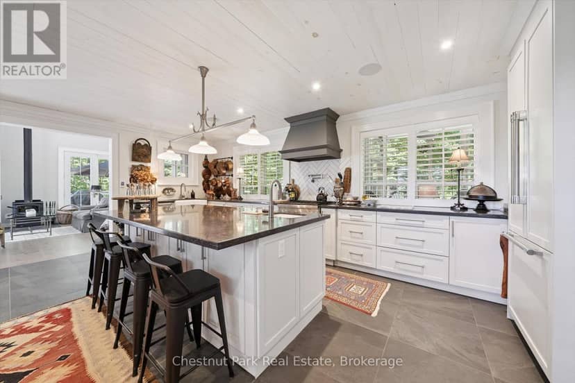 1005 Woodington Road — photo 12 of 40