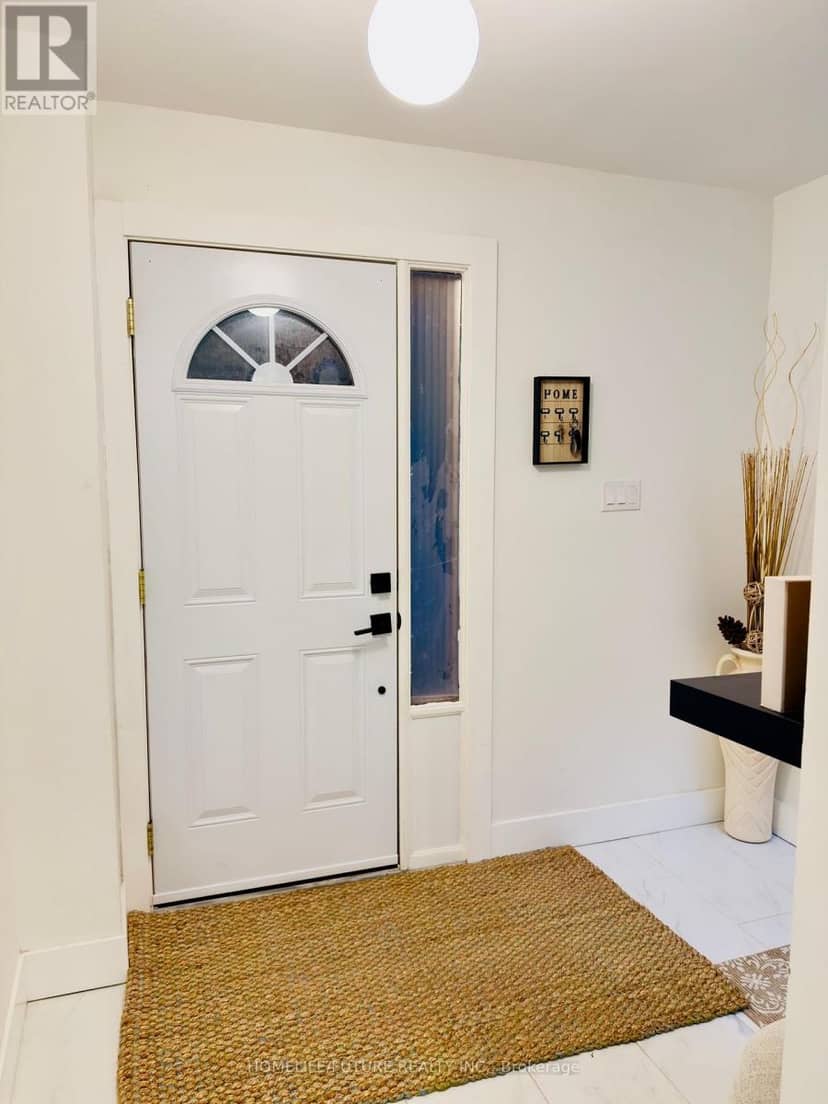 51 - 51 Paulander Drive — photo 3 of 22