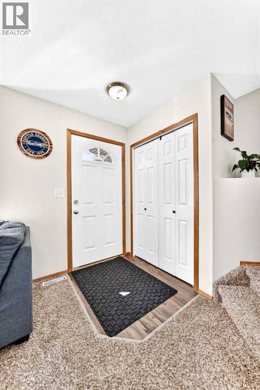 25 Lakeview Close — photo 14 of 28