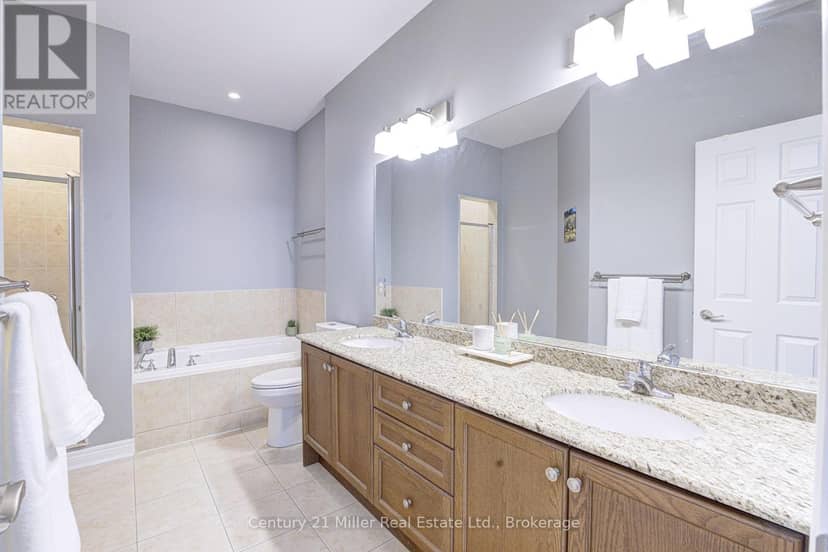 3202 Epworth Crescent — photo 18 of 40