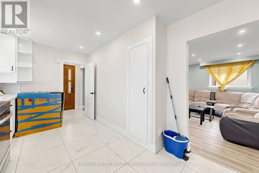 76 Gooderham Drive — photo 14 of 40