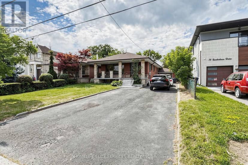 76 Gooderham Drive, Toronto, photo 2