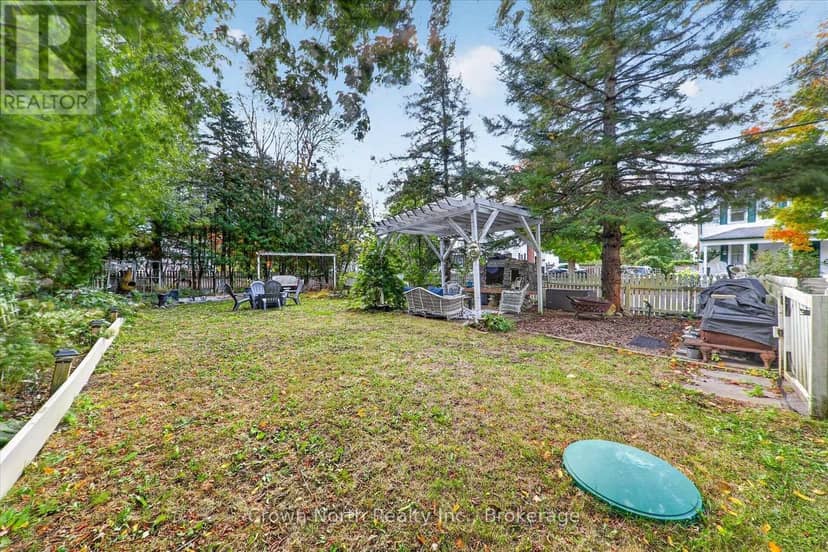 132 Glengarry Road — photo 35 of 40