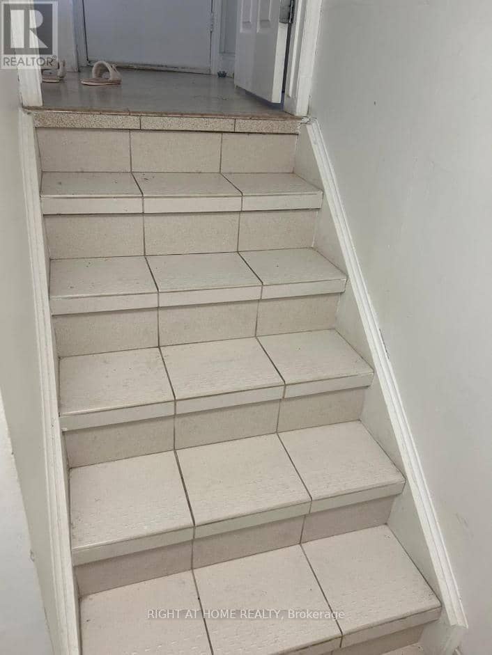 27 Wingfield Place E — photo 26 of 38