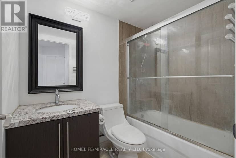 PH211 - 7250 Yonge Street — photo 13 of 31