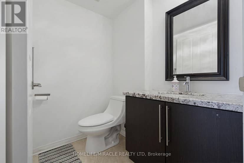 PH211 - 7250 Yonge Street — photo 14 of 31
