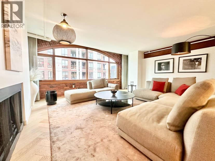 5-4 550 BEATTY STREET, Vancouver, photo 3