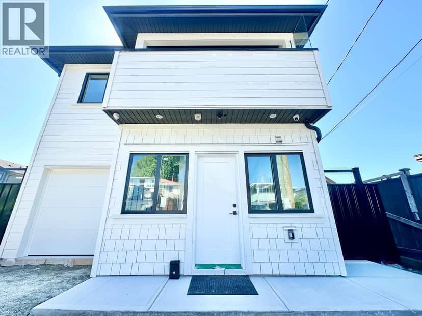 3873 NAPIER STREET, Vancouver