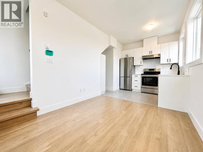 3873 NAPIER STREET, Vancouver, photo 2