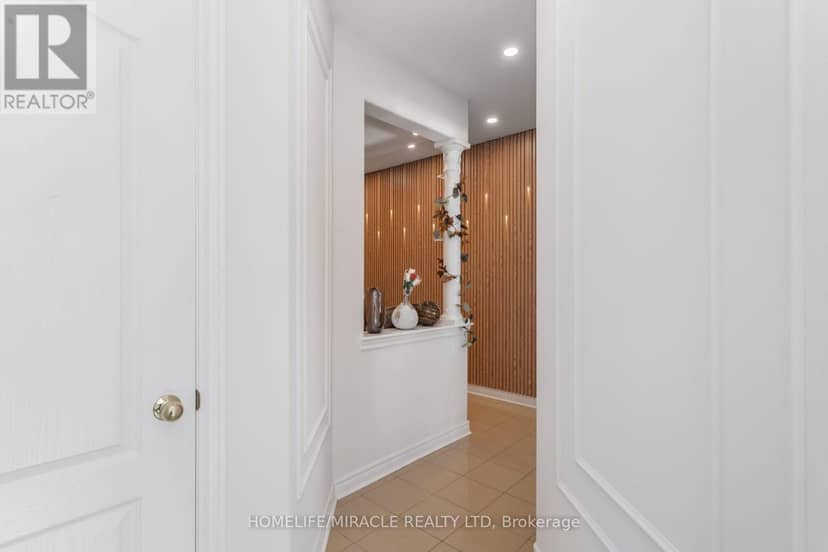 452 Nairn Circle — photo 7 of 40