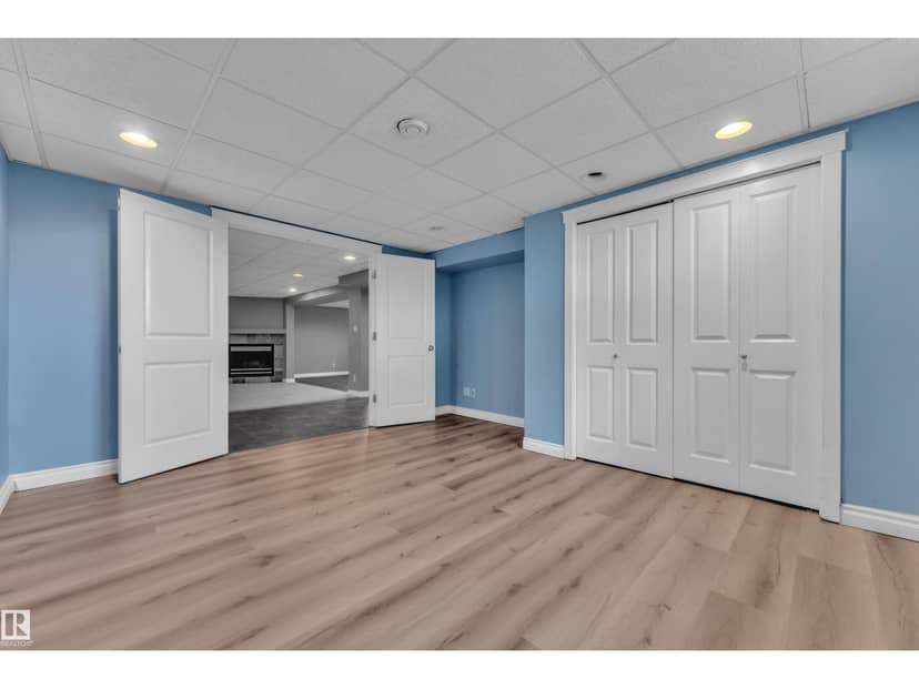 8803 68A ST NW — photo 40 of 40