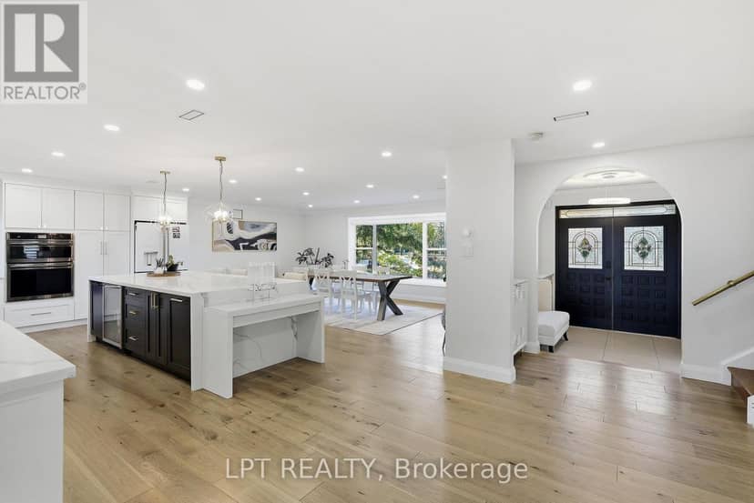 9 Noblewood Drive, King, photo 5