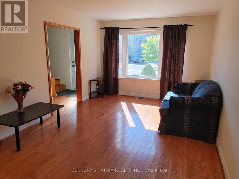 36 Chesapeake Avenue, Toronto, photo 6
